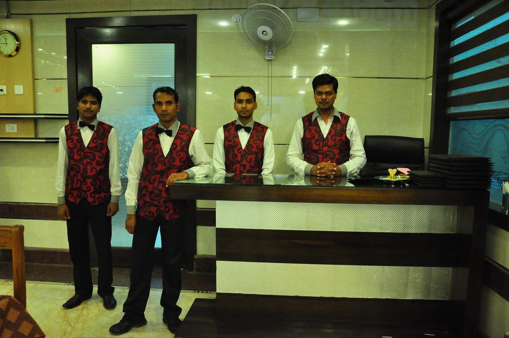 Hotel Basera Brij Bhoomi Vrindāvan Exterior foto